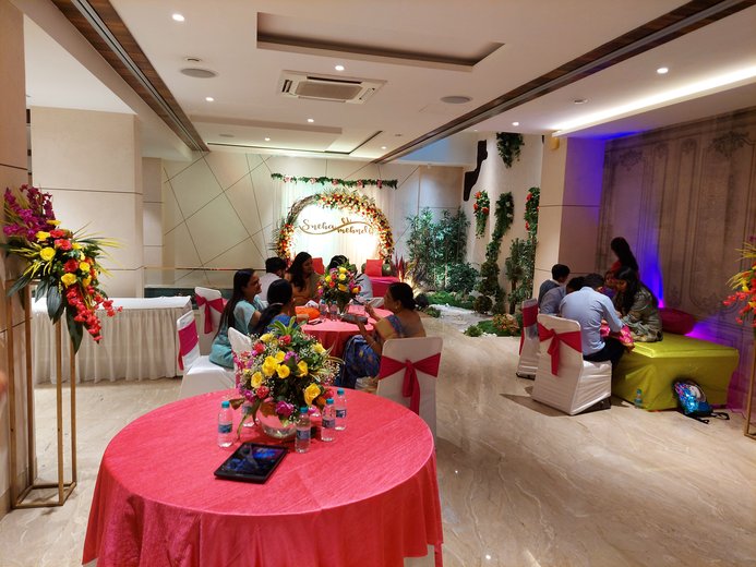 5-mehandi-decorators-delhi-punjabi-wedding-1may2022
