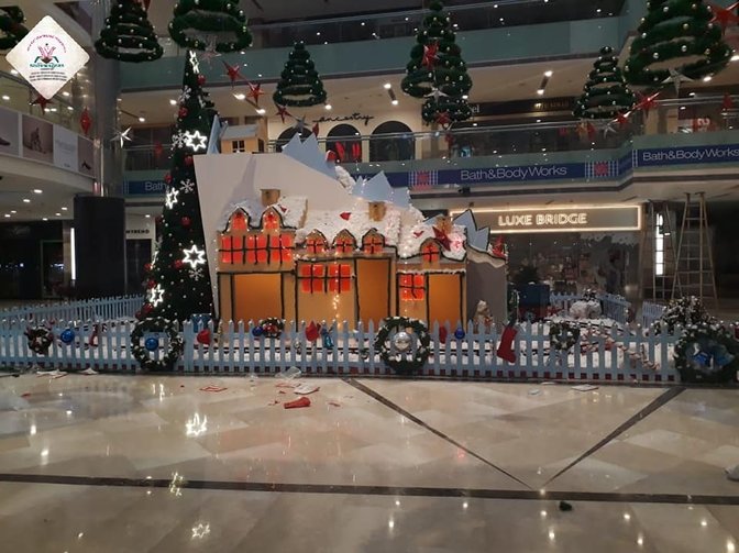 Christmas Decoration in Ambience mall Gurgaon 2