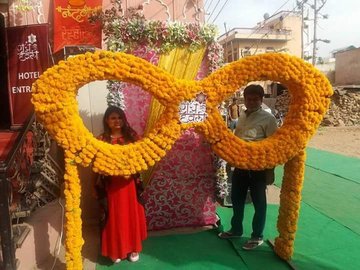 Flower decorators in South Delhi