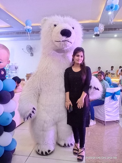 hire mascots for birthday party in gurugram