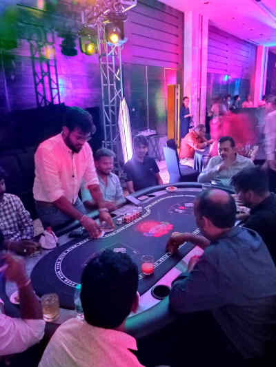 Poker Game Table on Rent